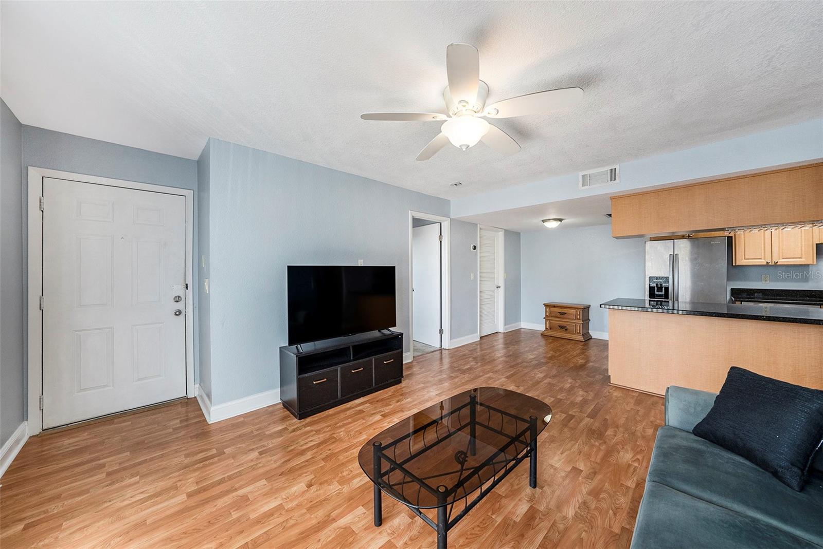 3711 W IOWA AVE #214