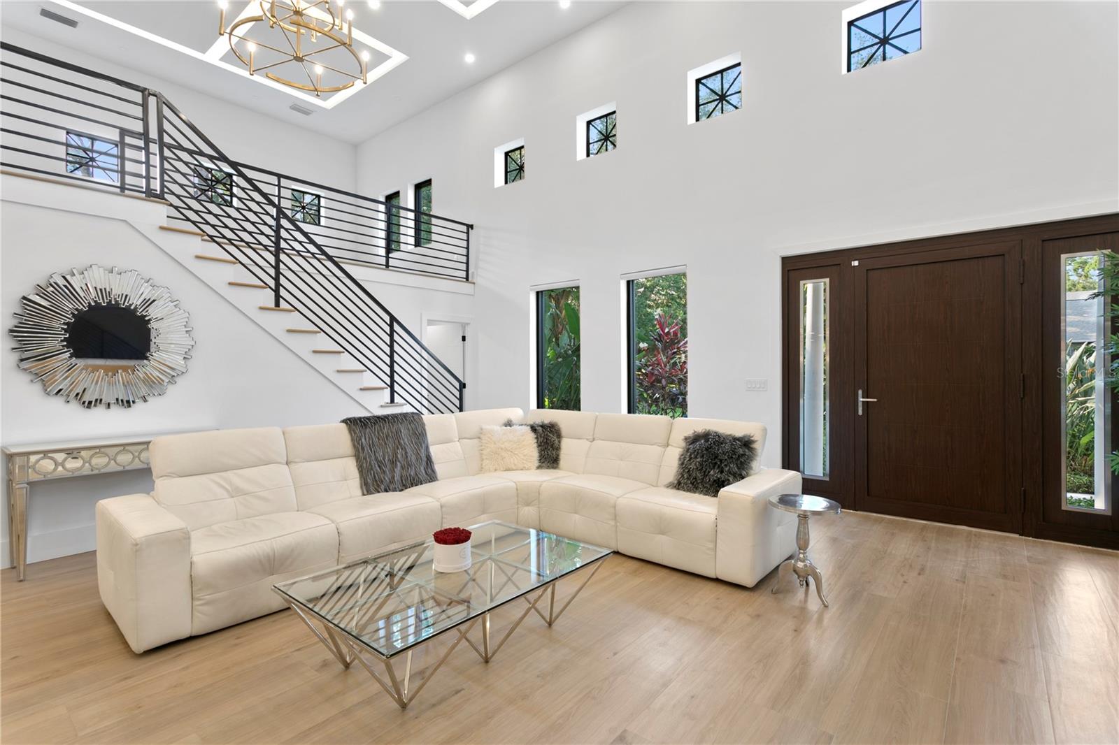 4308 W BEACH PARK DR