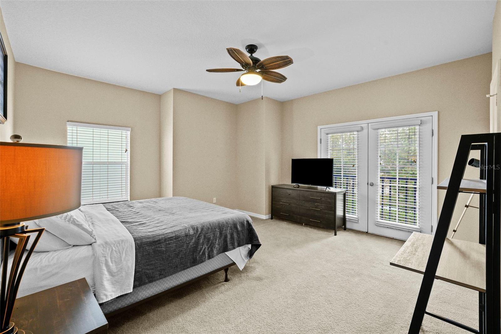 3625 BAY HEIGHTS WAY