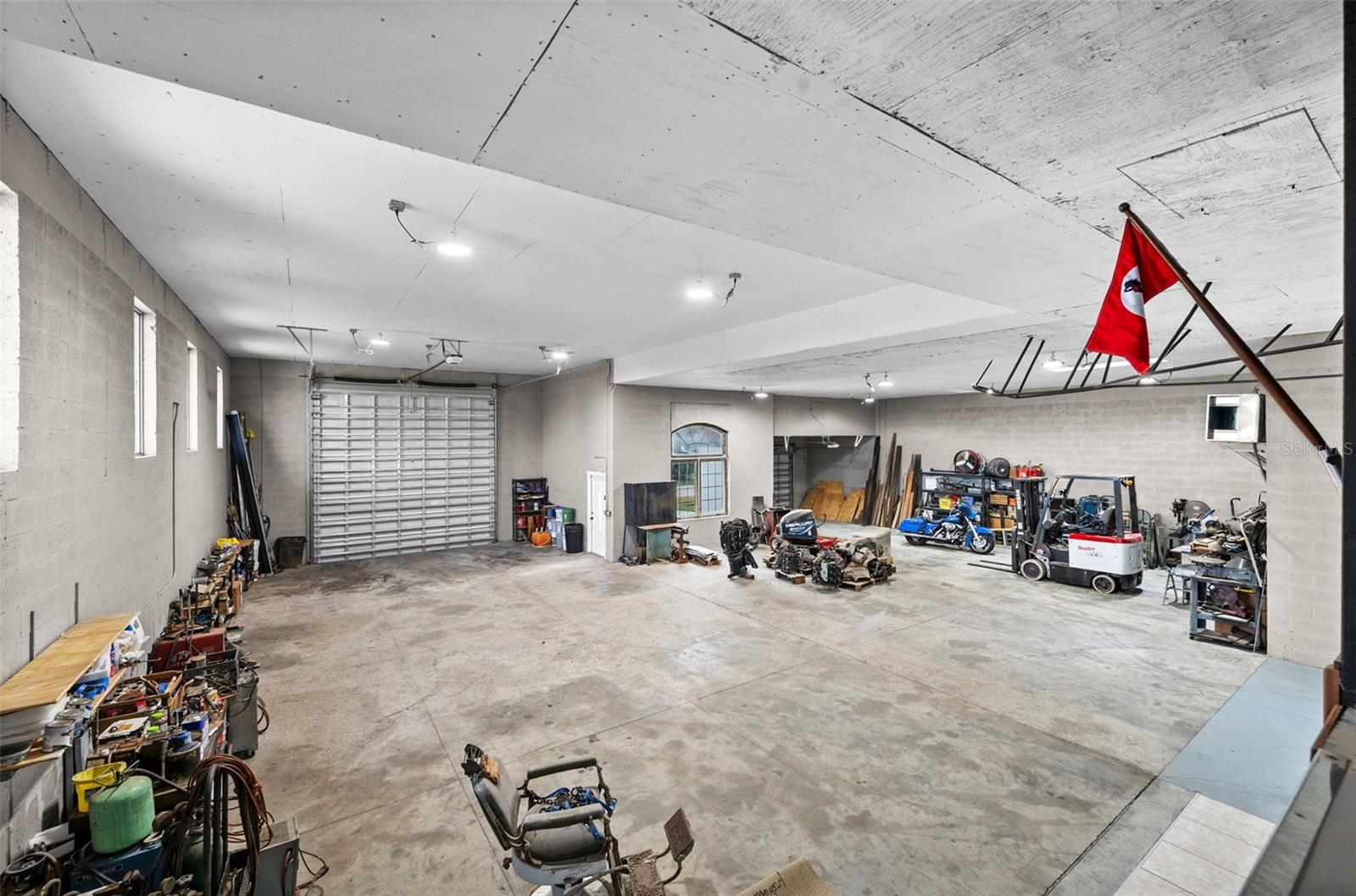 2129 W TOBAGO CIR