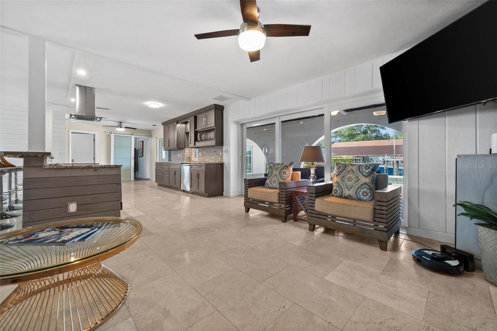 2129 W TOBAGO CIR