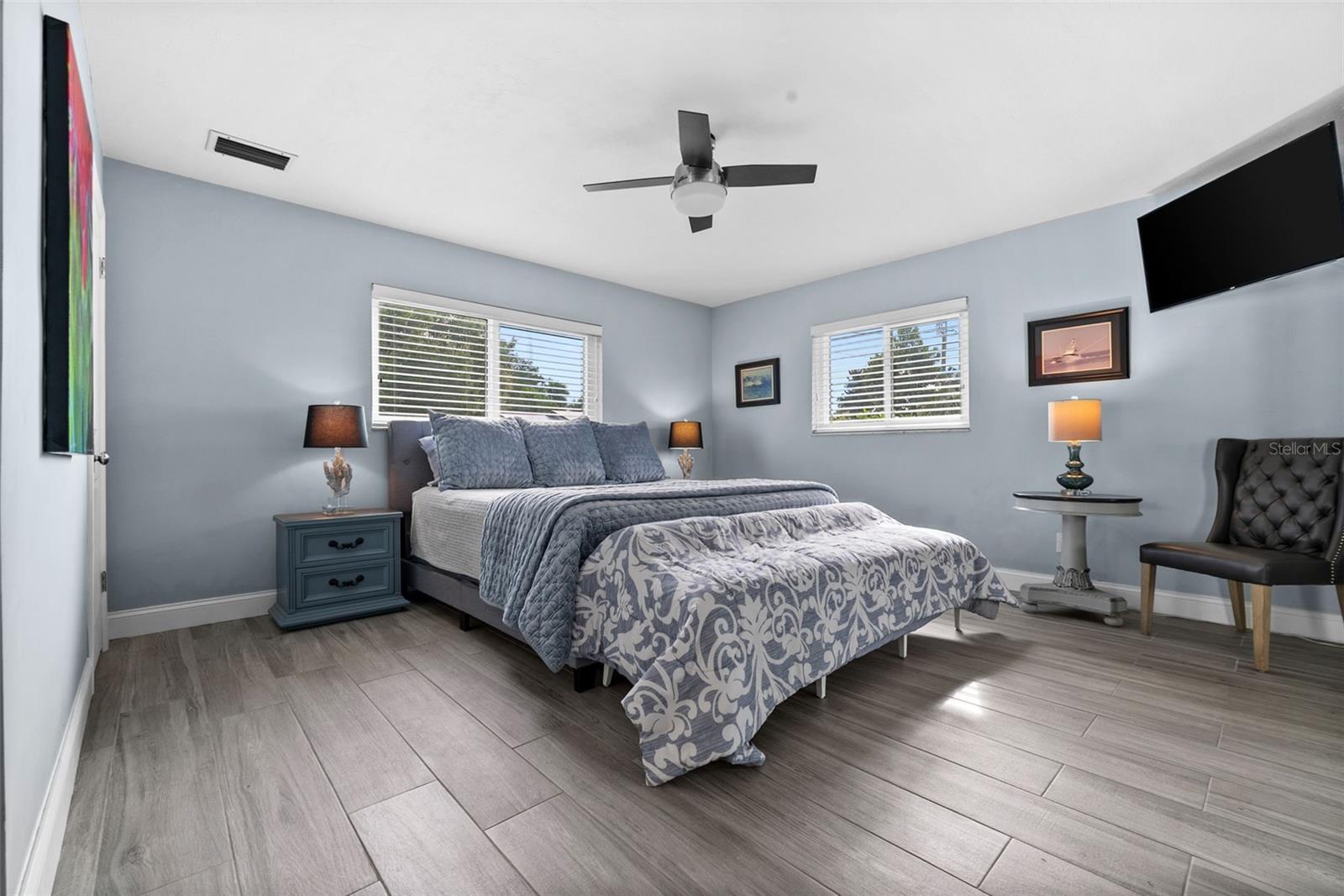 2129 W TOBAGO CIR