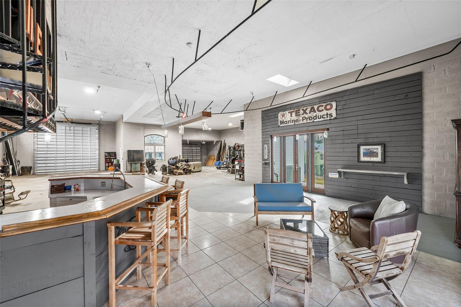 2129 W TOBAGO CIR