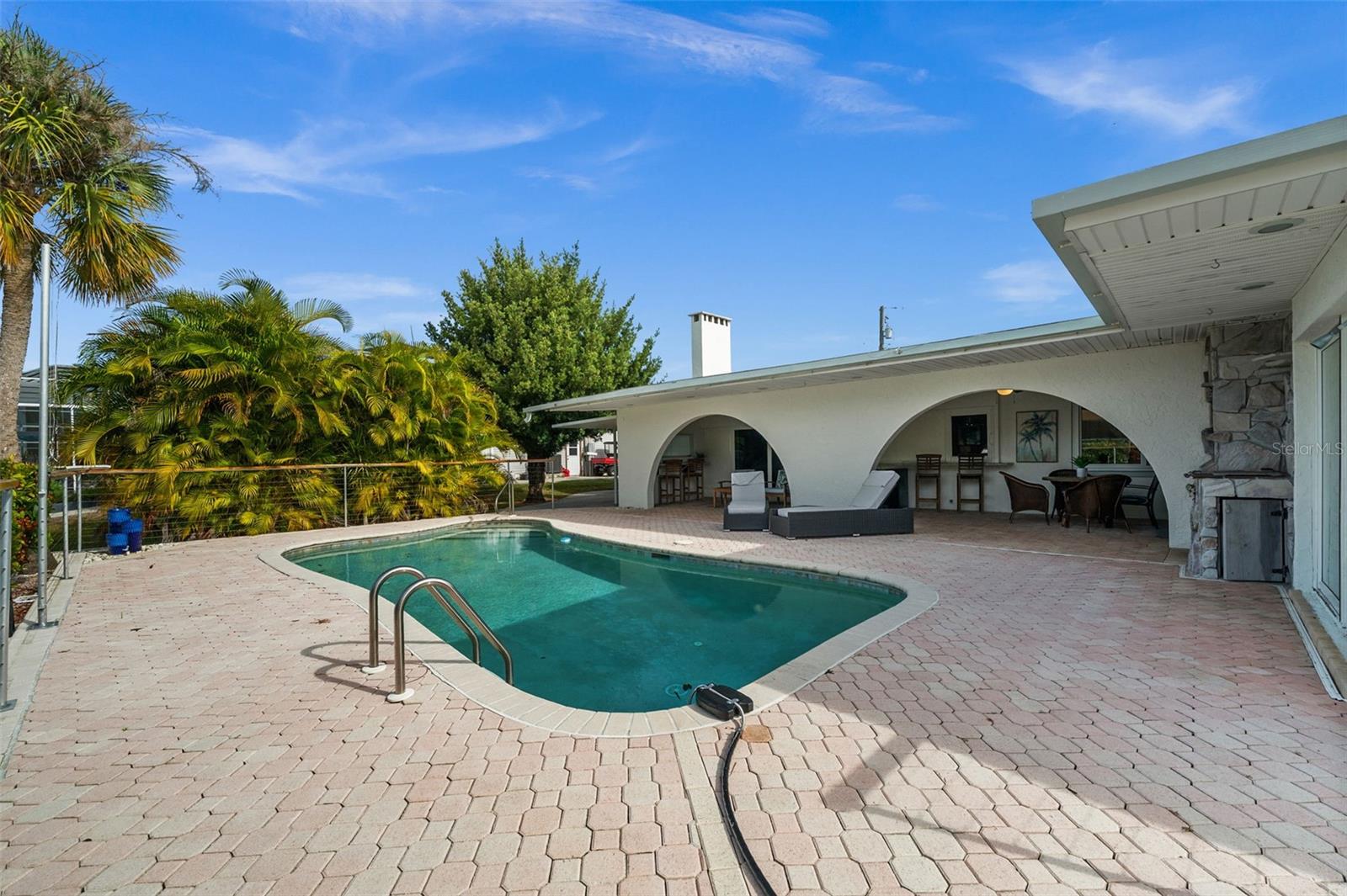 2129 W TOBAGO CIR