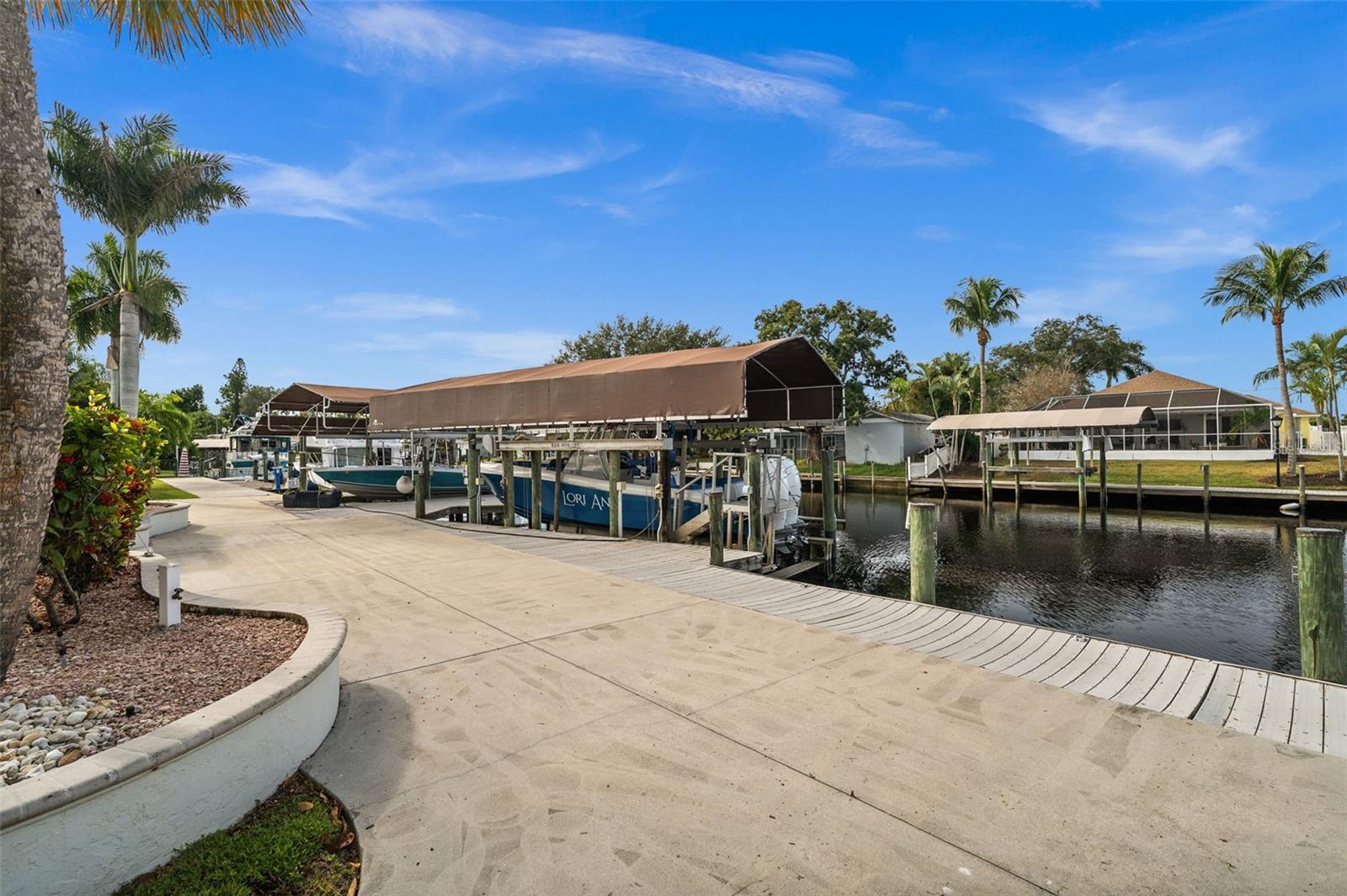 2129 W TOBAGO CIR