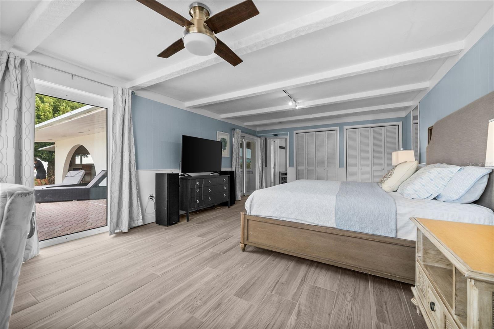 2129 W TOBAGO CIR