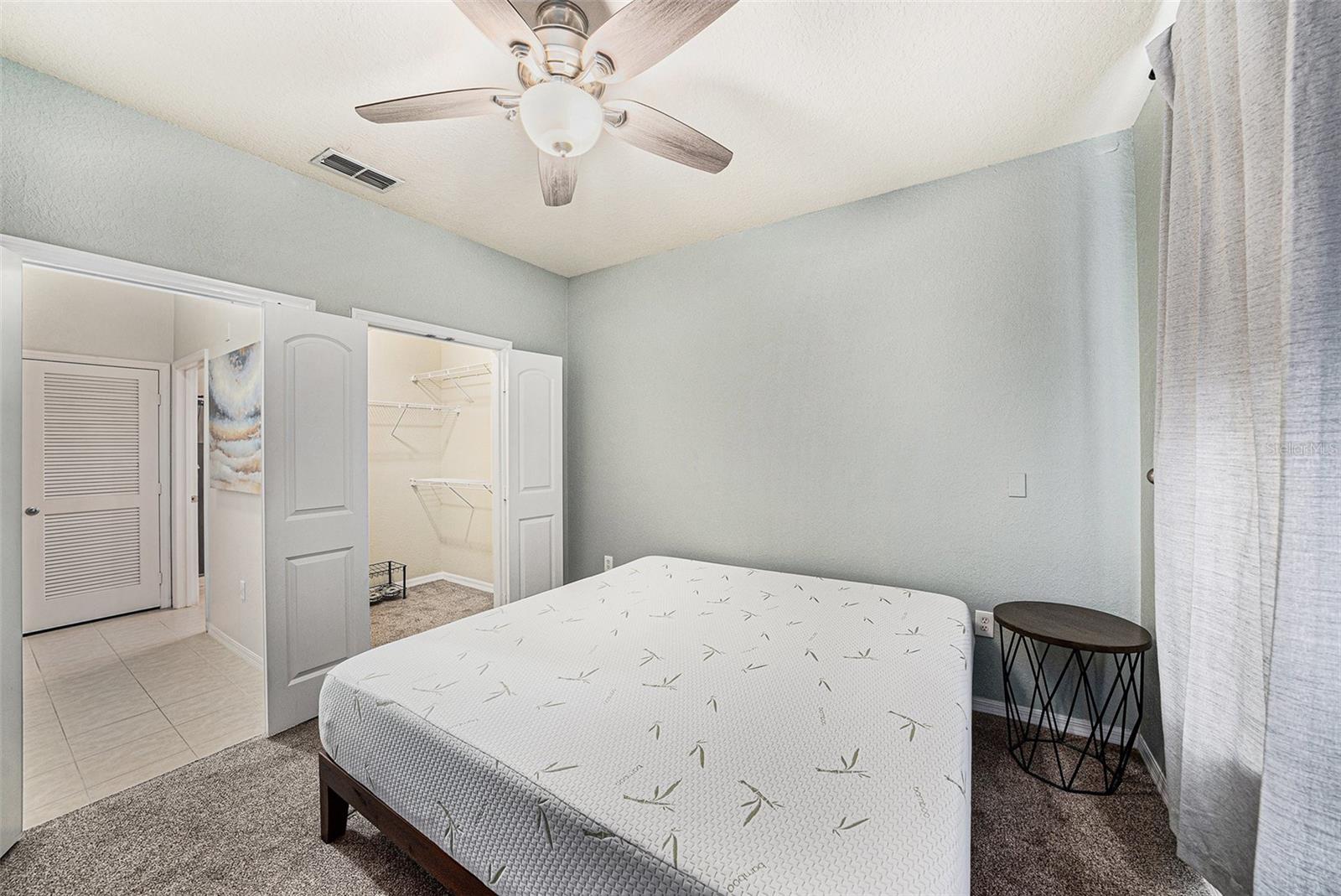 4221 W SPRUCE ST #2104