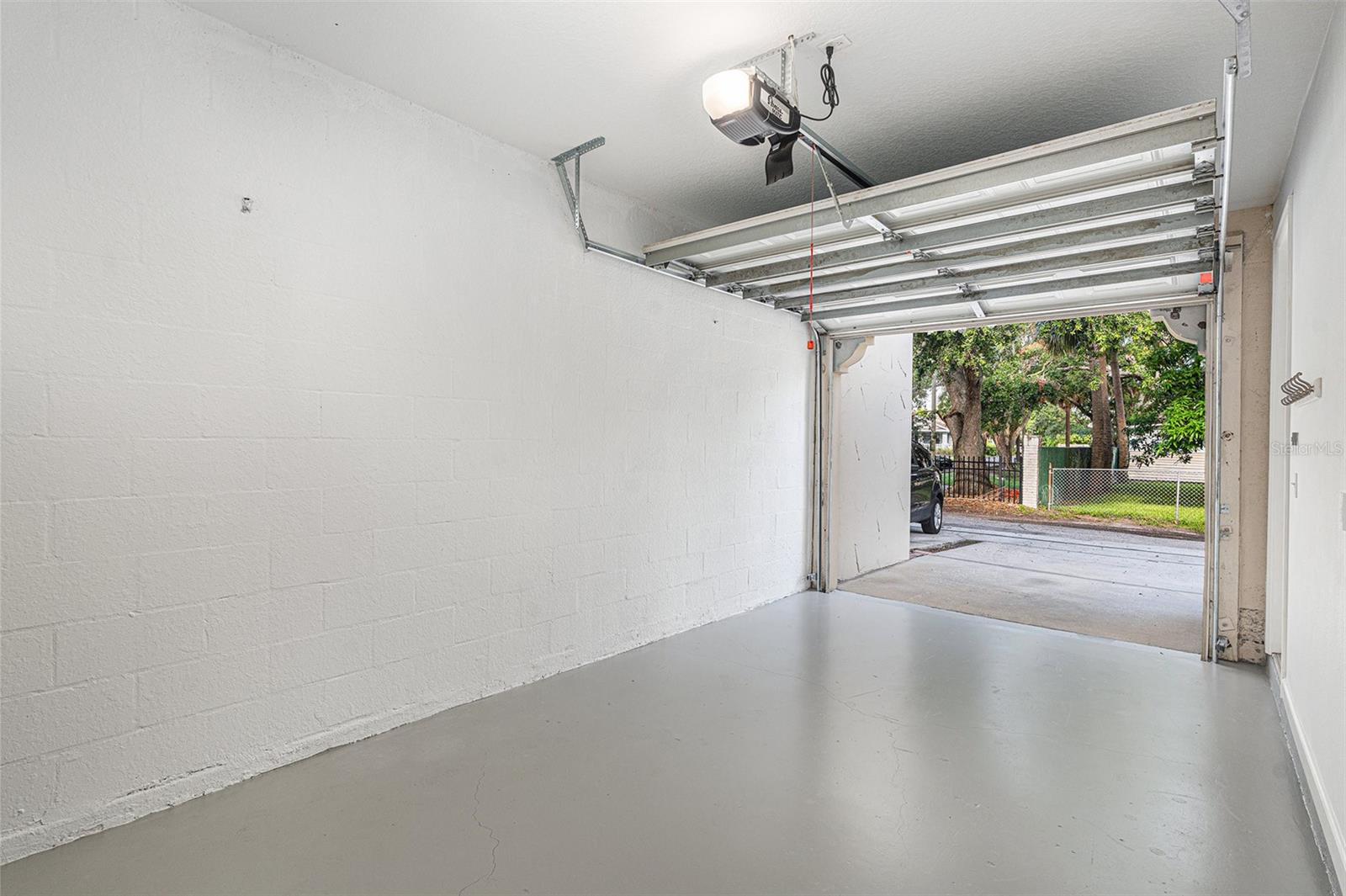 111 S MELVILLE AVE #2