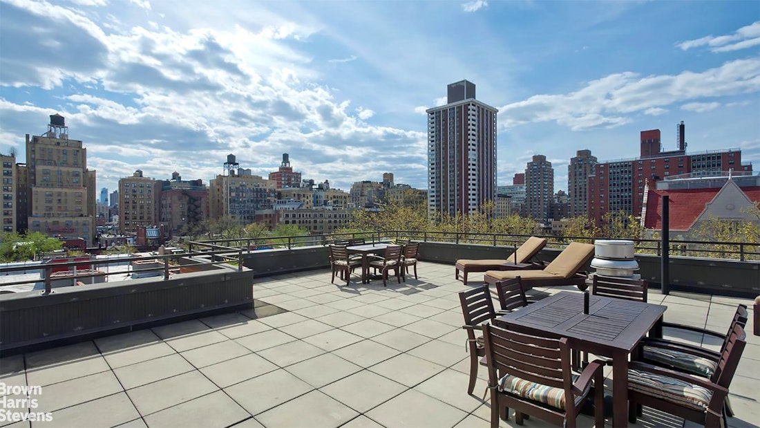 100 W 89TH Street 6C
