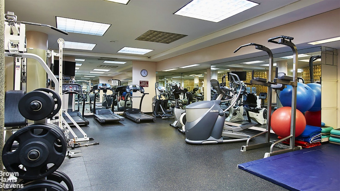 100 W 89TH Street 6C