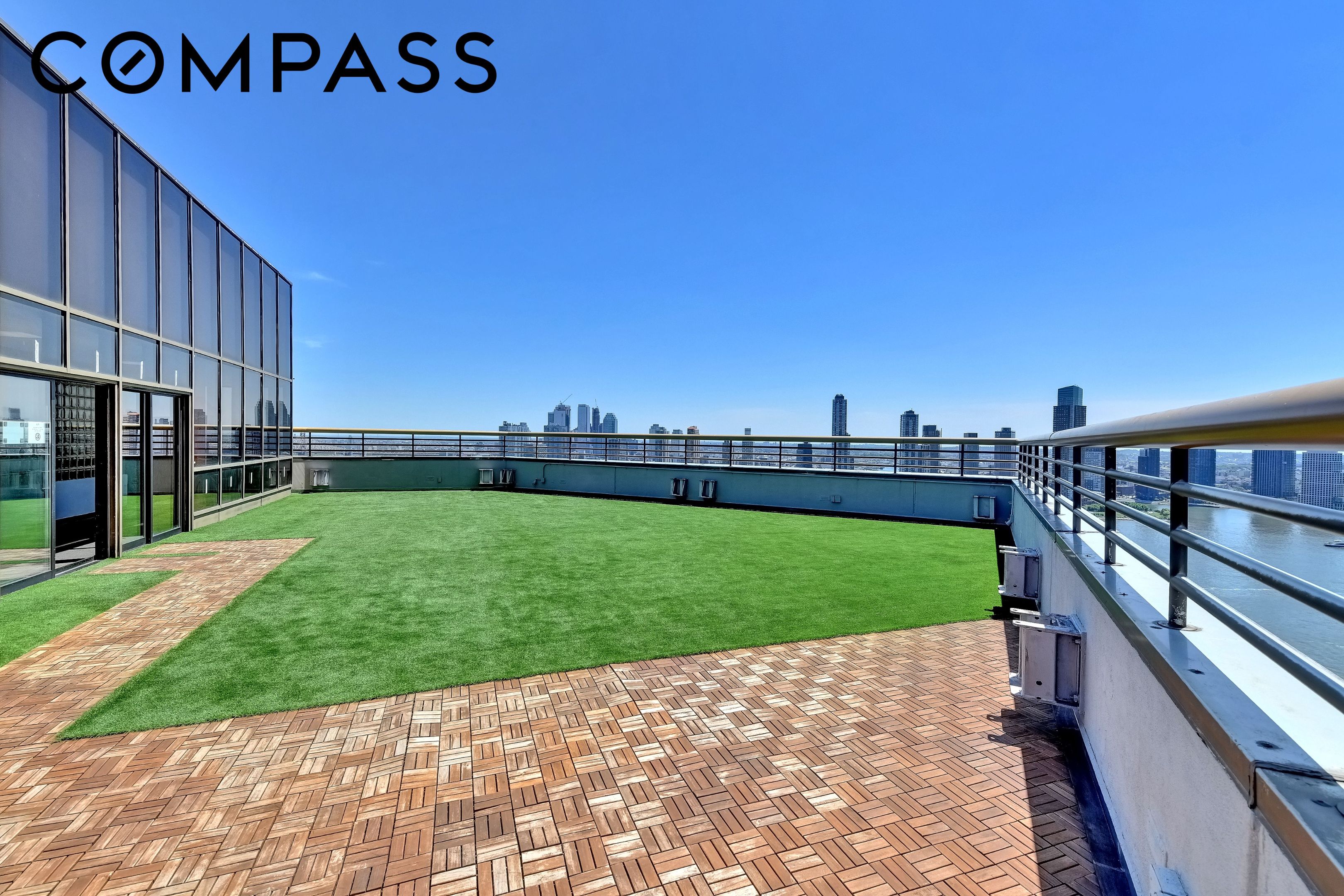 630 1st Avenue 18G