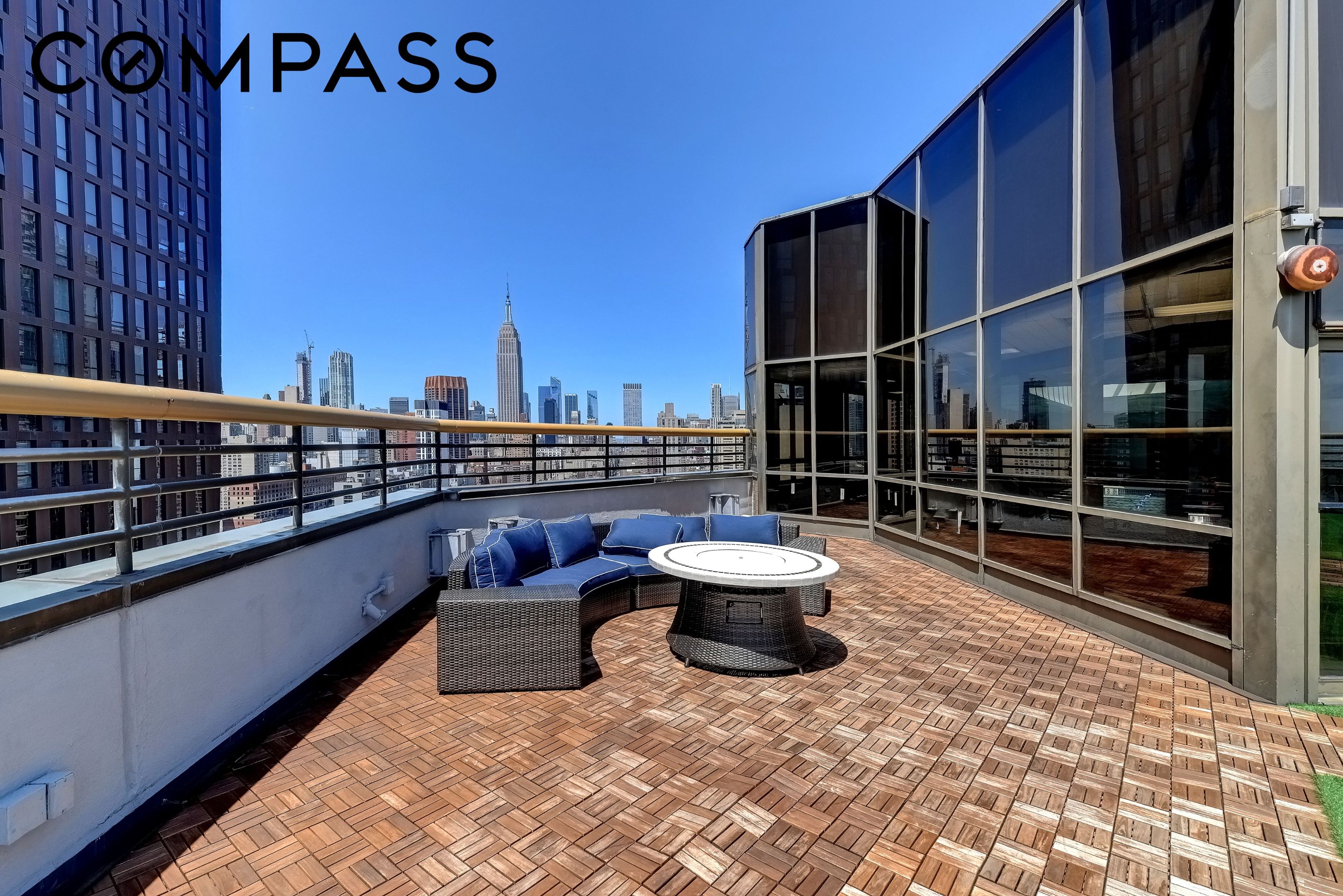 630 1st Avenue 18G