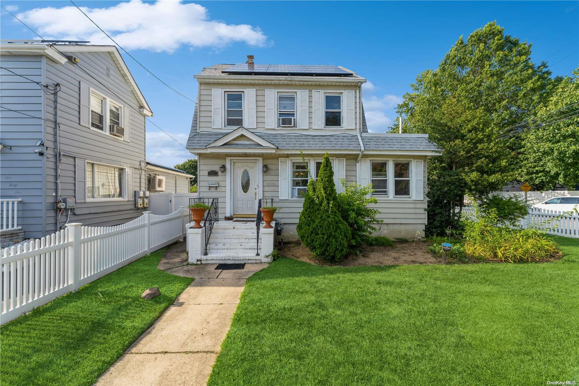 537 Dubois Avenue