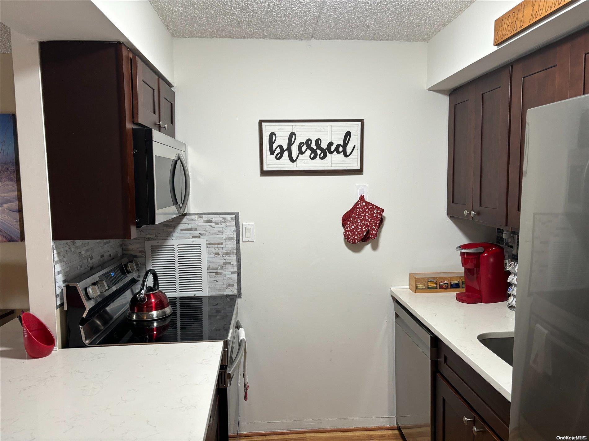 725 Miller Avenue Unit: 215