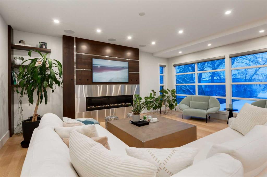 708 Madison Avenue SW