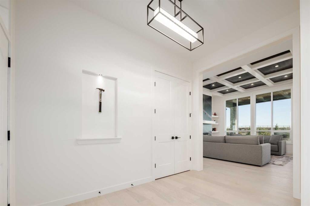 9 Silverhorn Park