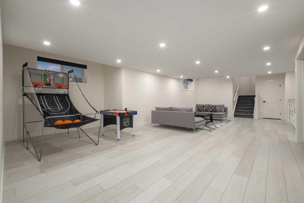 9 Silverhorn Park