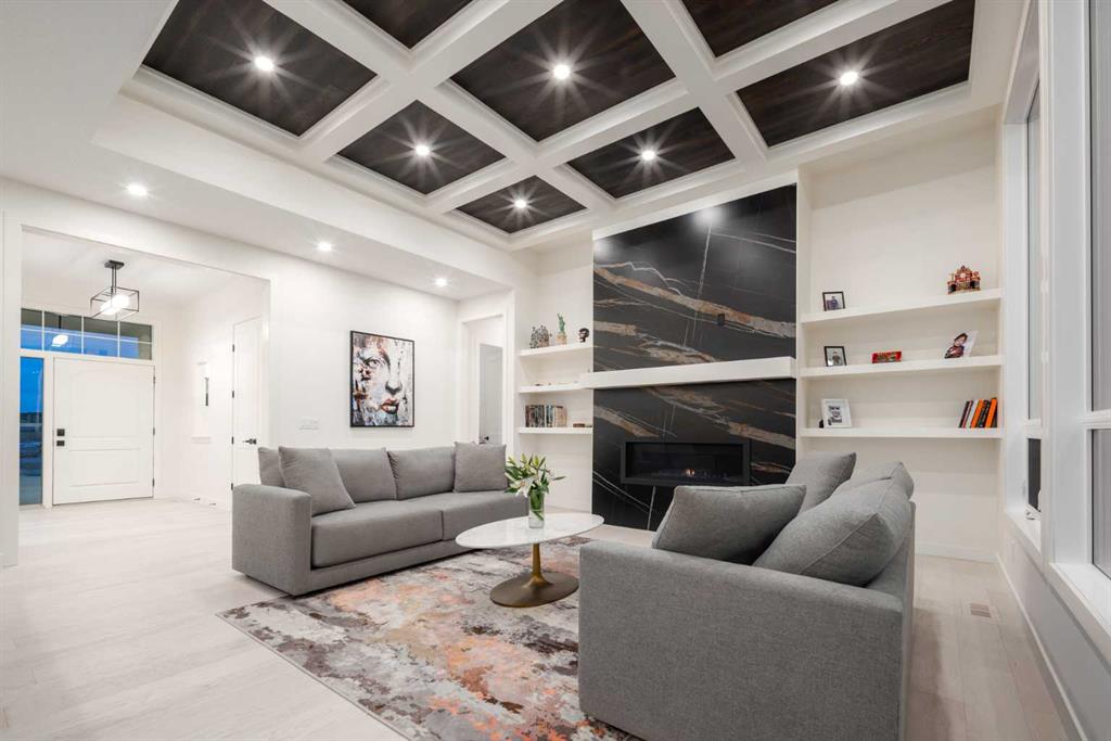 9 Silverhorn Park