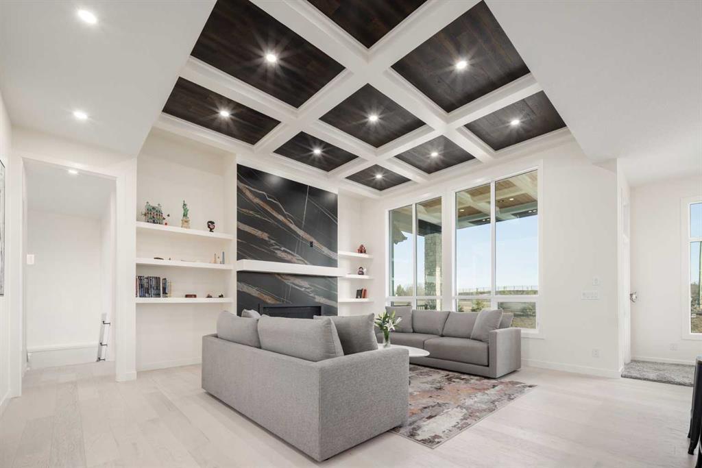 9 Silverhorn Park