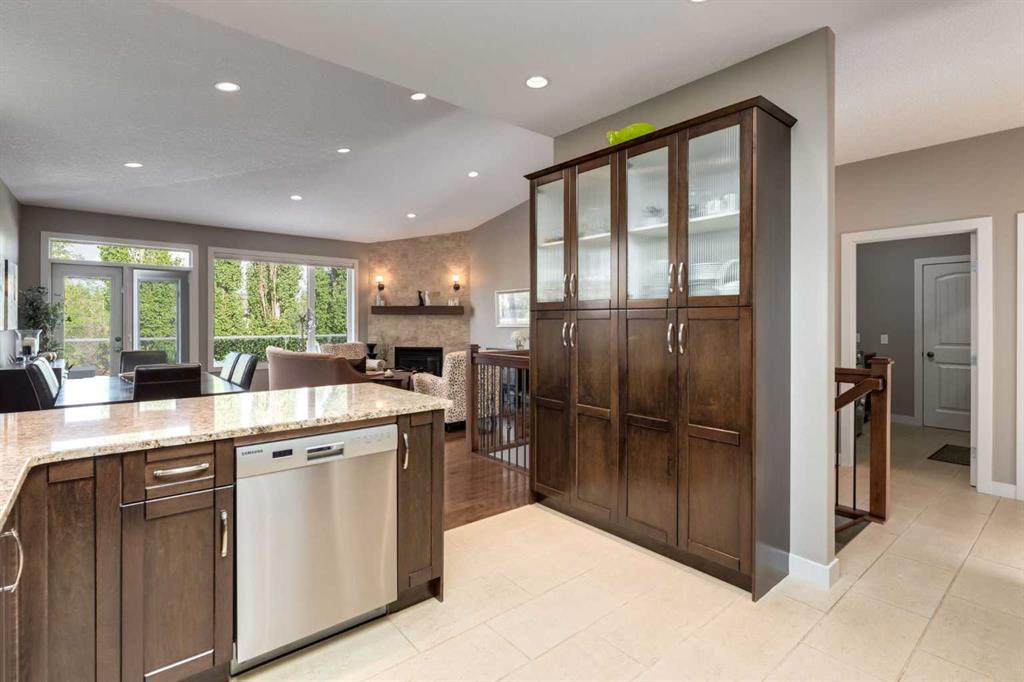 111 Elysian Crescent SW