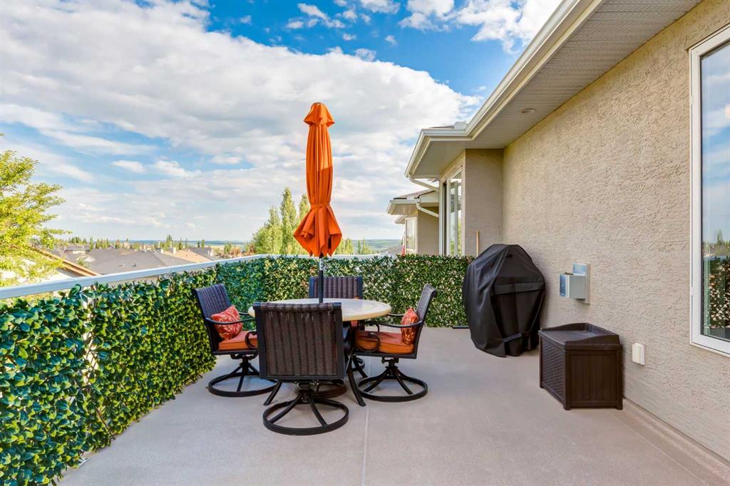 111 Elysian Crescent SW