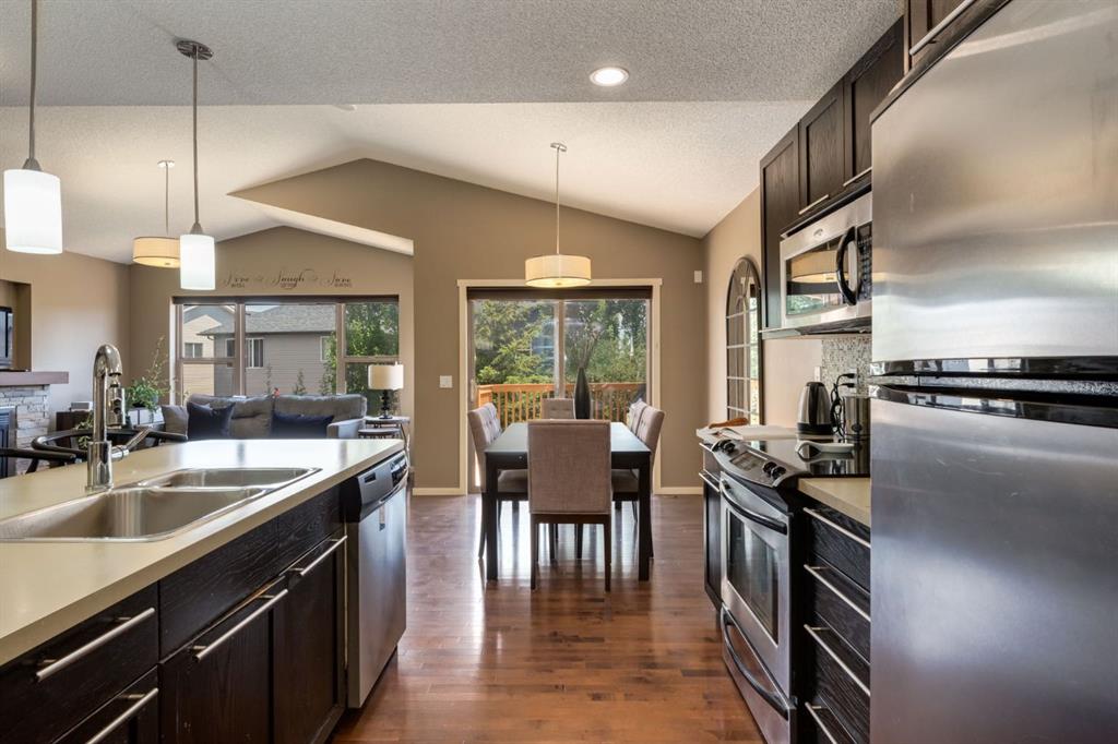 24 Sage Valley Drive NW