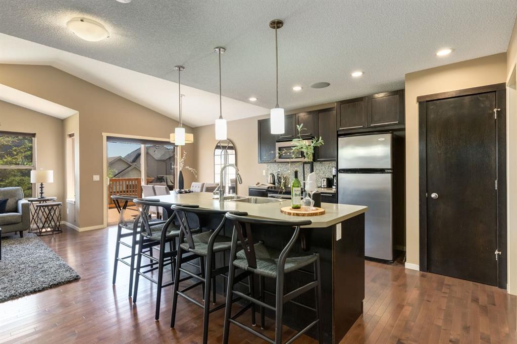 24 Sage Valley Drive NW