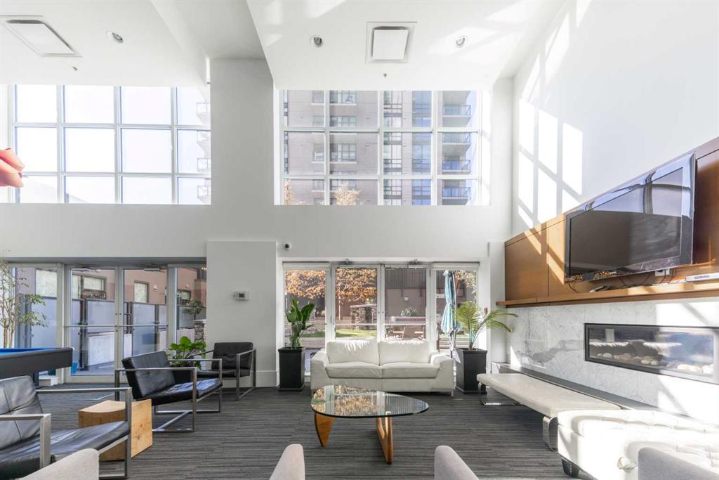 1111 10 Street SW Unit: 1404