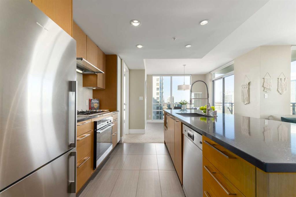 1111 10 Street SW Unit: 1404