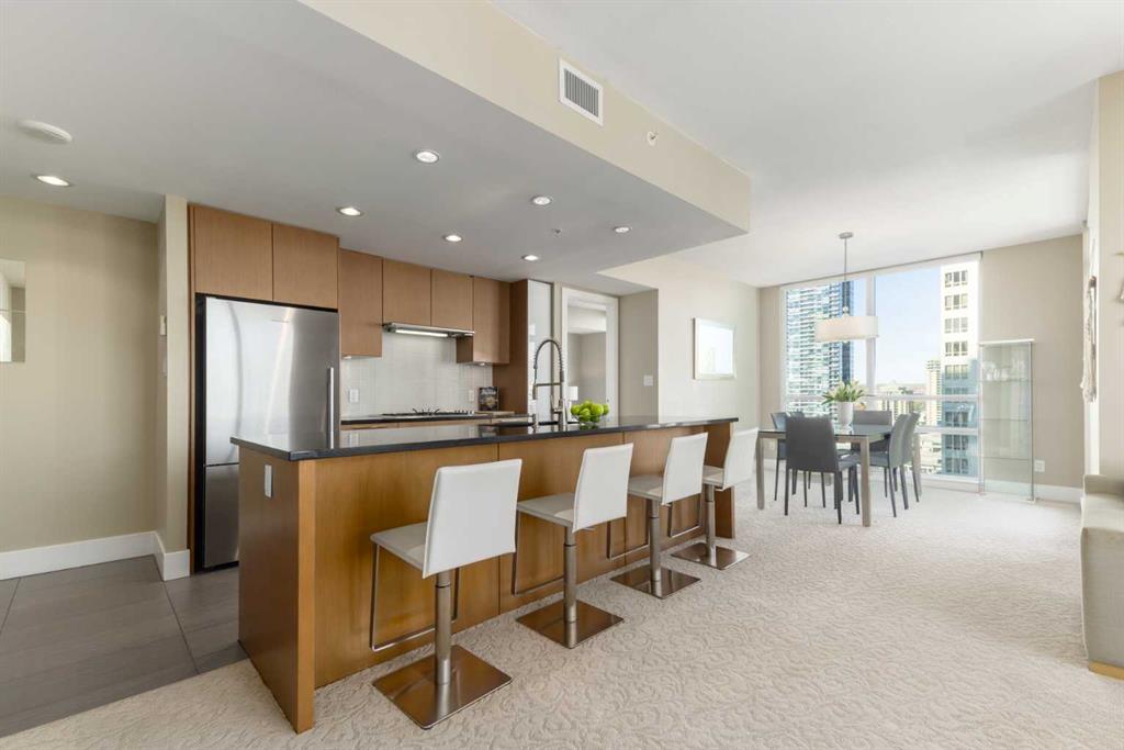 1111 10 Street SW Unit: 1404
