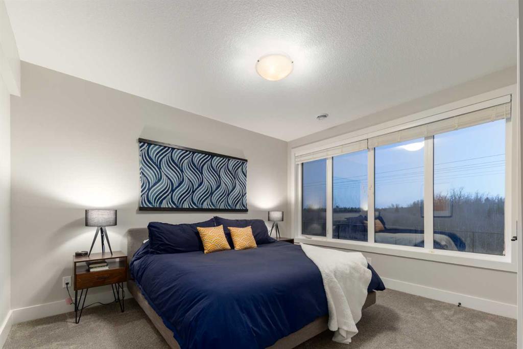 232 Discovery Drive SW