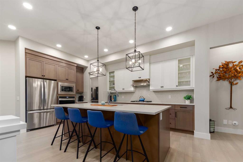 232 Discovery Drive SW