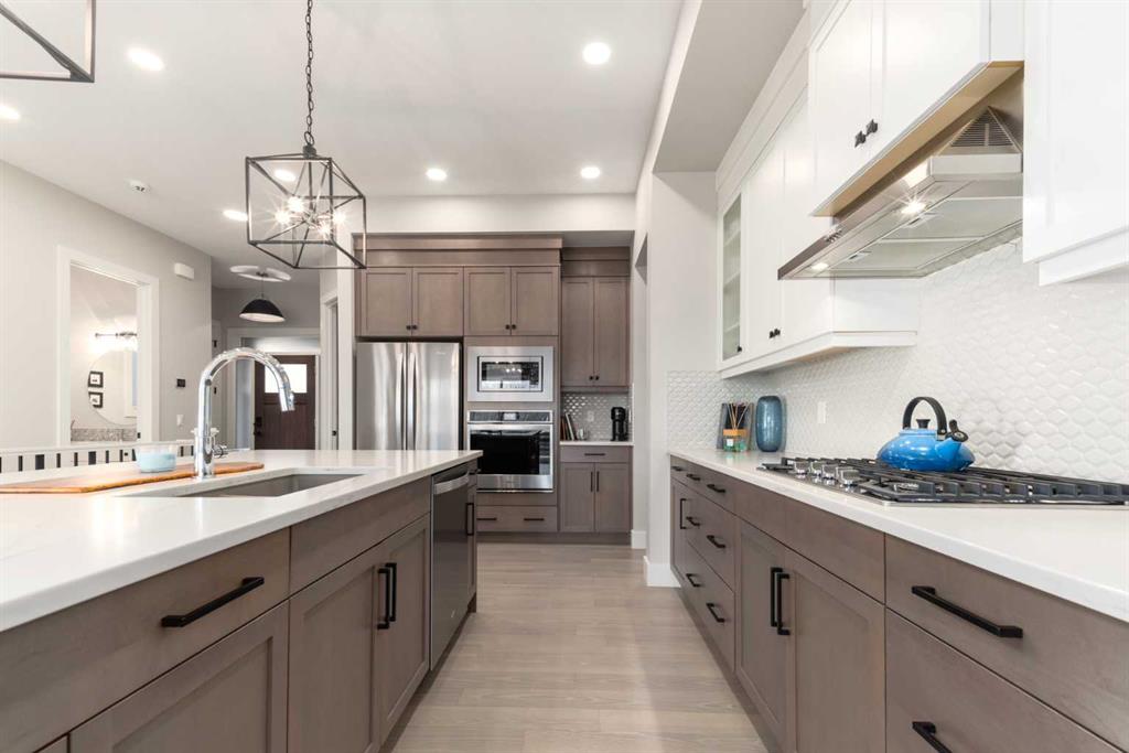 232 Discovery Drive SW