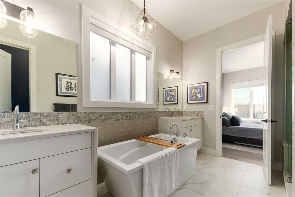 232 Discovery Drive SW