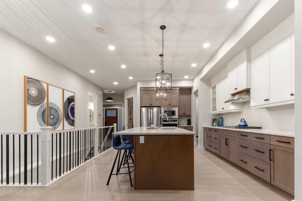 232 Discovery Drive SW