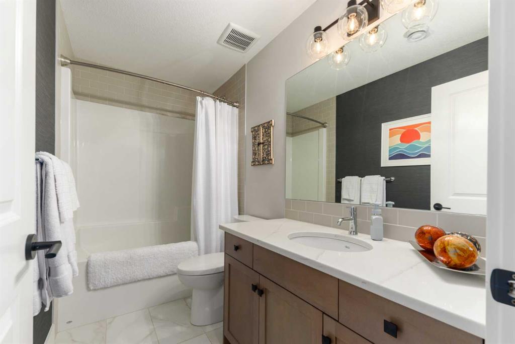 232 Discovery Drive SW