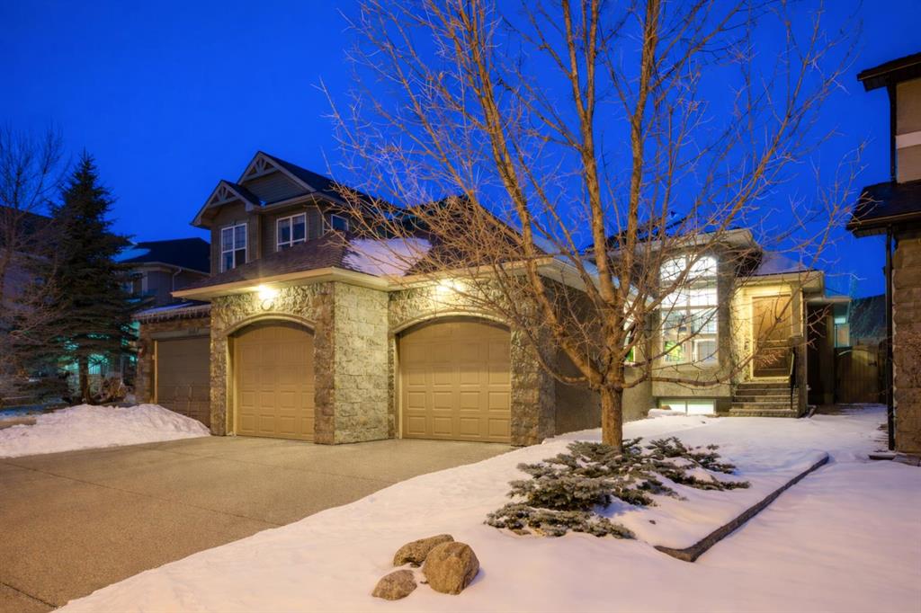 551 Evergreen Circle SW