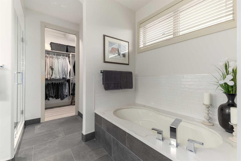 551 Evergreen Circle SW