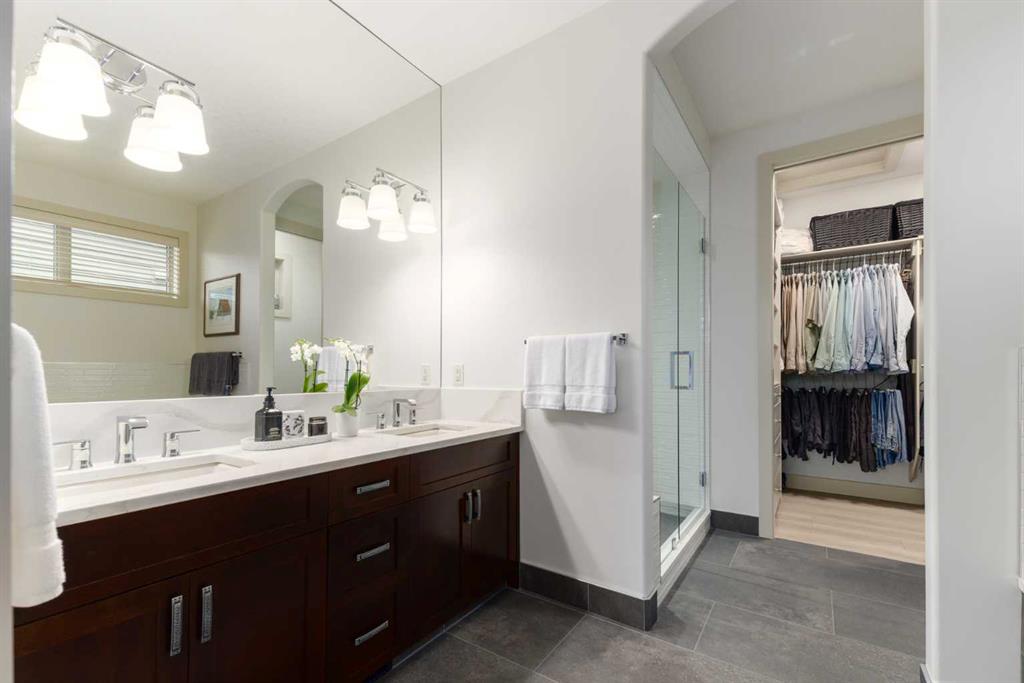 551 Evergreen Circle SW