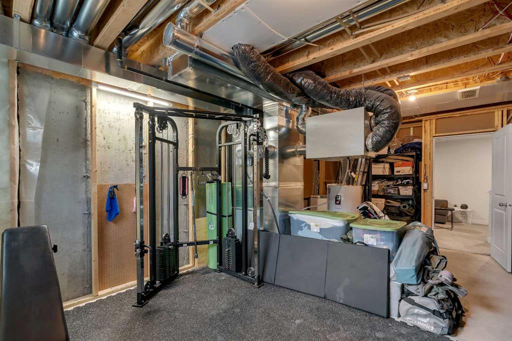 24 Carringvue Way NW