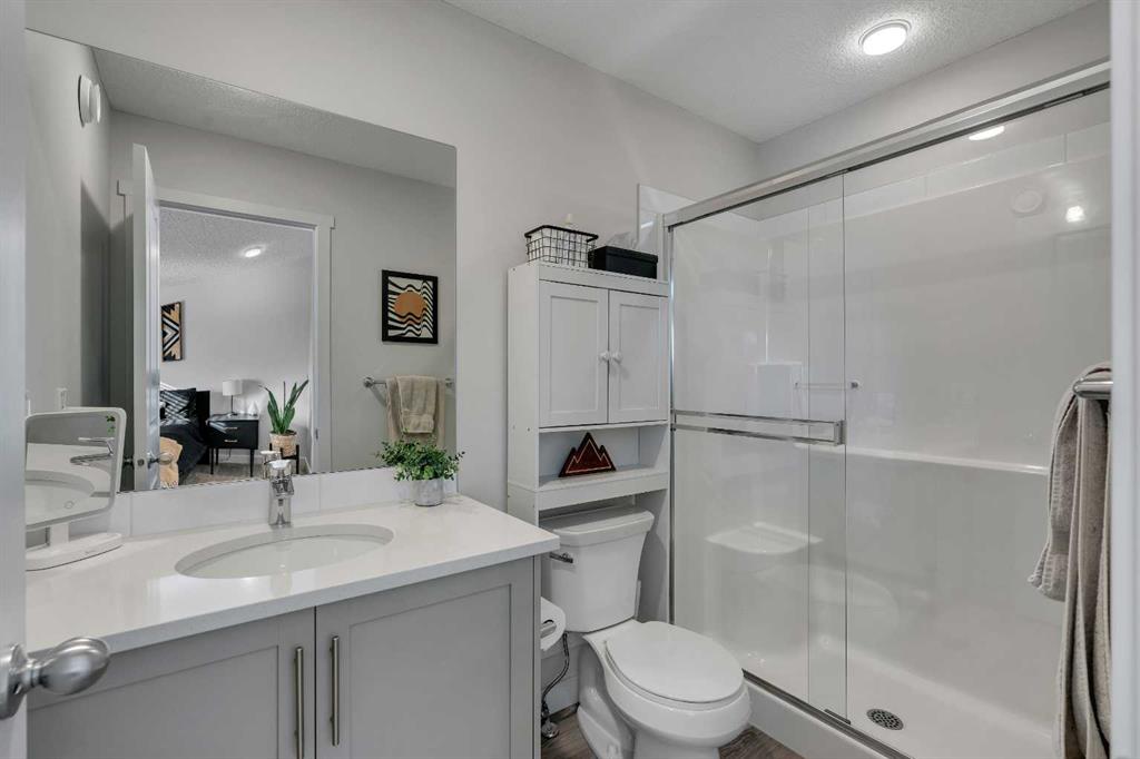 24 Carringvue Way NW