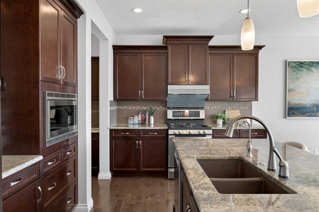 122 Springbluff Boulevard SW