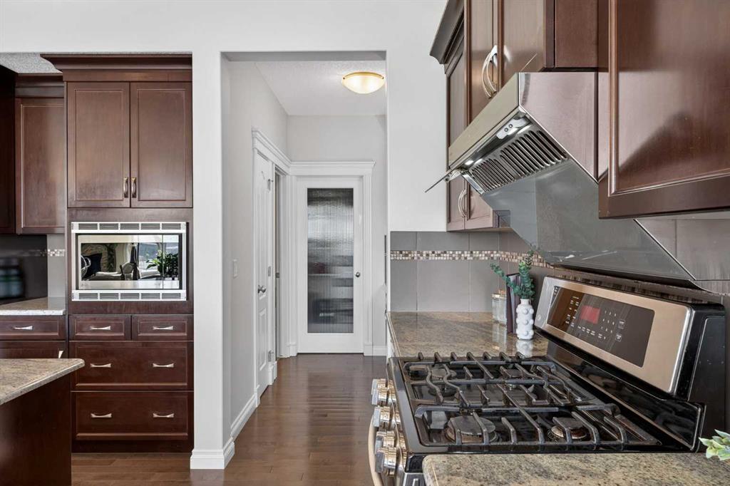 122 Springbluff Boulevard SW