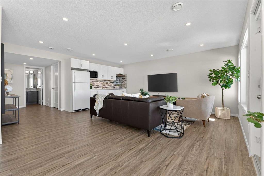 122 Springbluff Boulevard SW