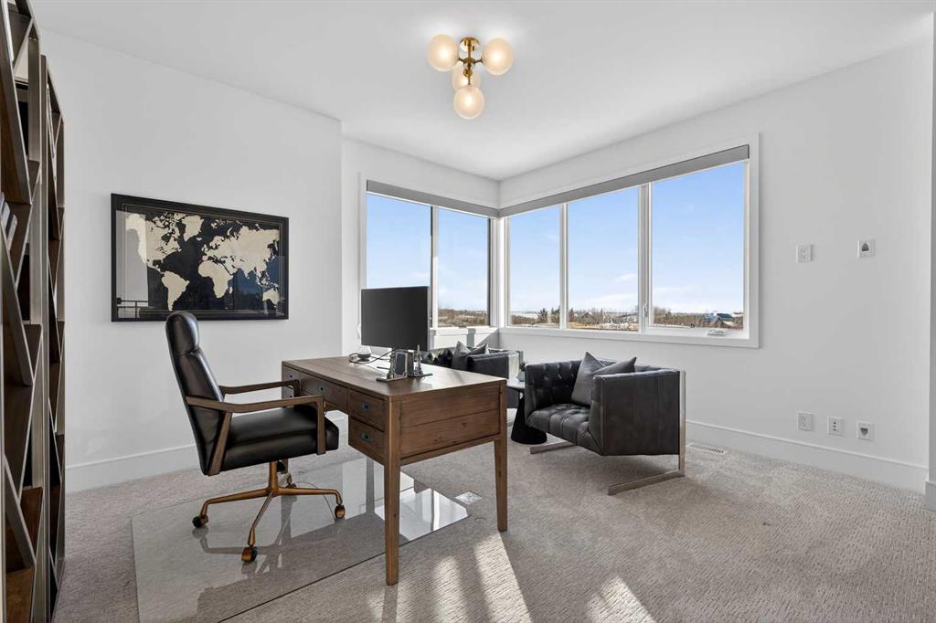 105 Silverhorn Ridge