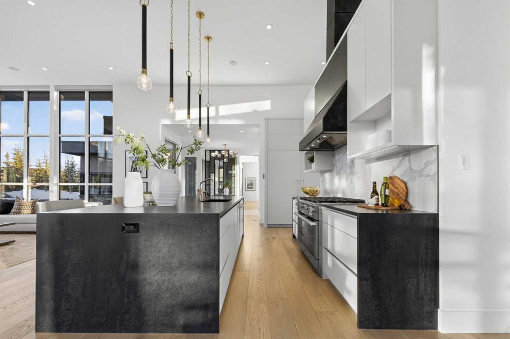 105 Silverhorn Ridge