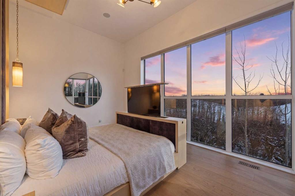 105 Silverhorn Ridge