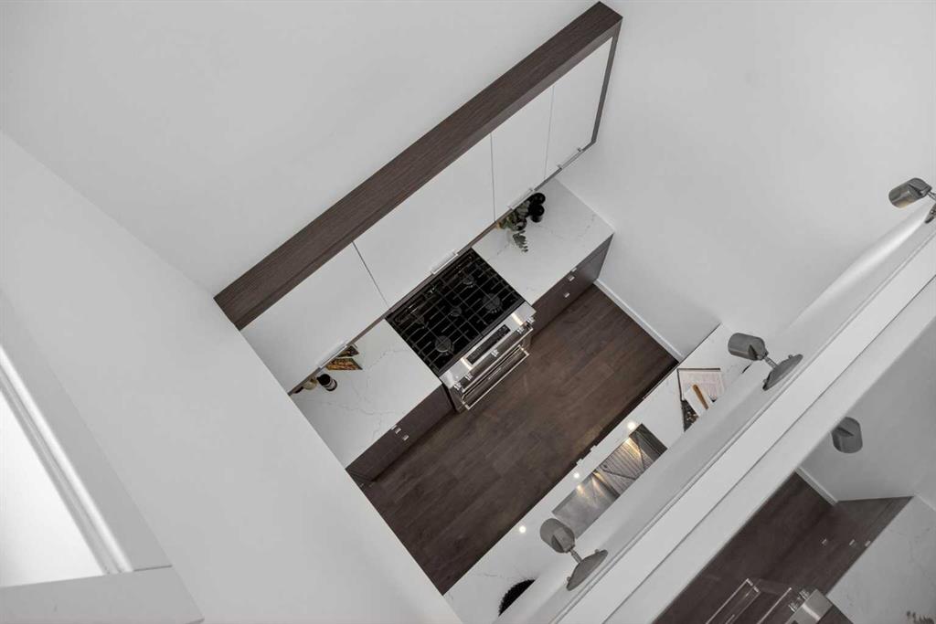 3450 19 Street SW Unit: 402