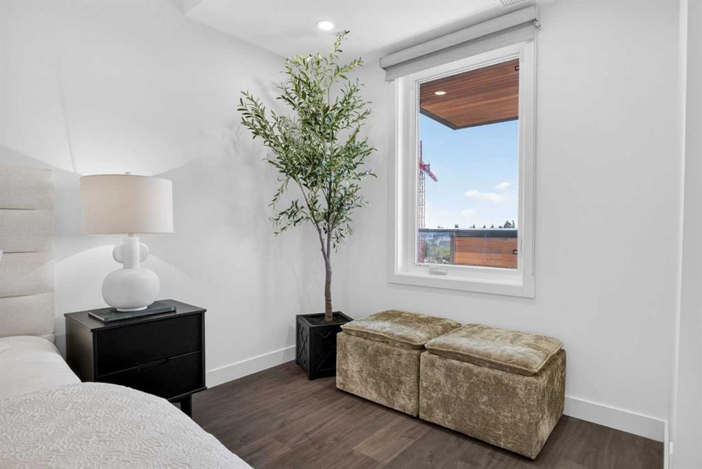 3450 19 Street SW Unit: 402