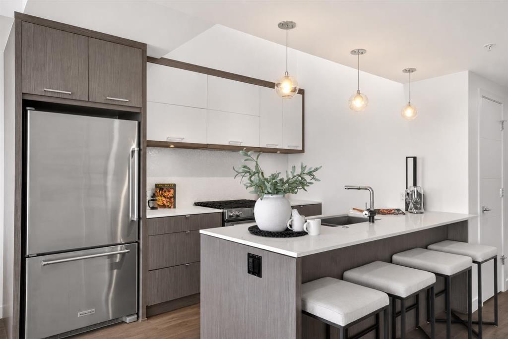 3450 19 Street SW Unit: 402